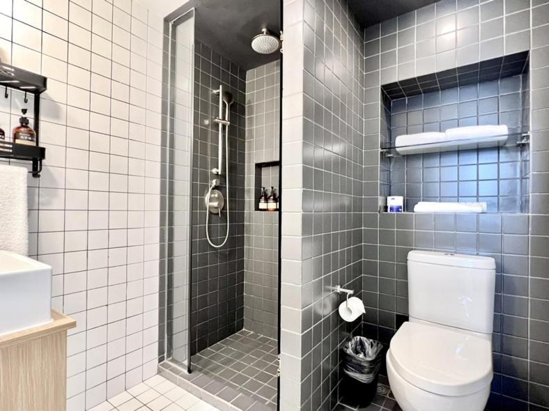 Base-Shanghai Suhe Serviced Apartment, Near East Nanjing Road & People'S Square Zewnętrze zdjęcie