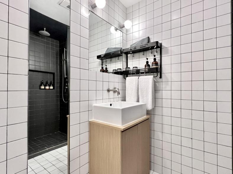 Base-Shanghai Suhe Serviced Apartment, Near East Nanjing Road & People'S Square Zewnętrze zdjęcie