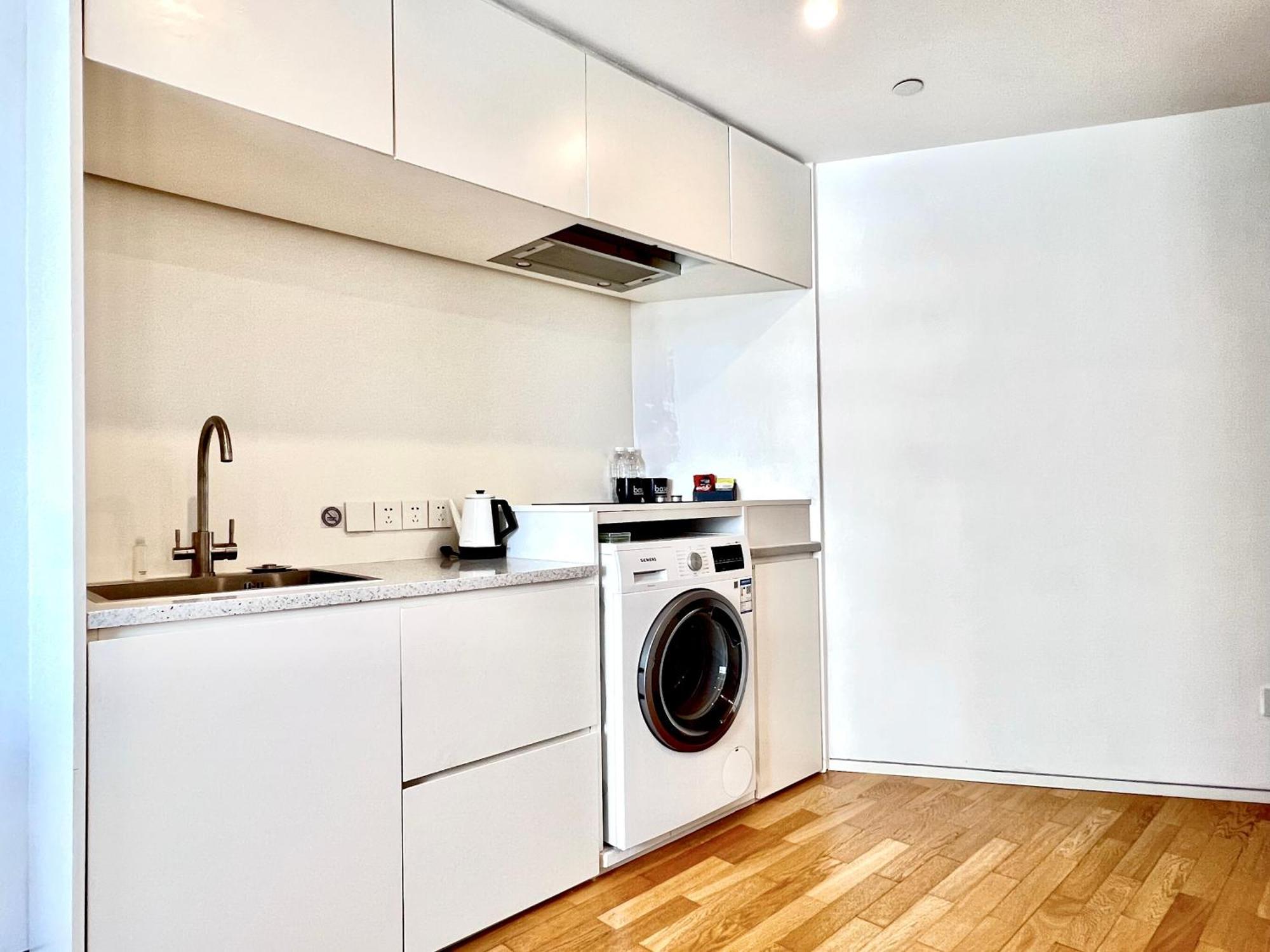 Base-Shanghai Suhe Serviced Apartment, Near East Nanjing Road & People'S Square Zewnętrze zdjęcie